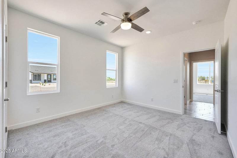 17030 Whispering Rock Trl, Surprise, AZ 85387