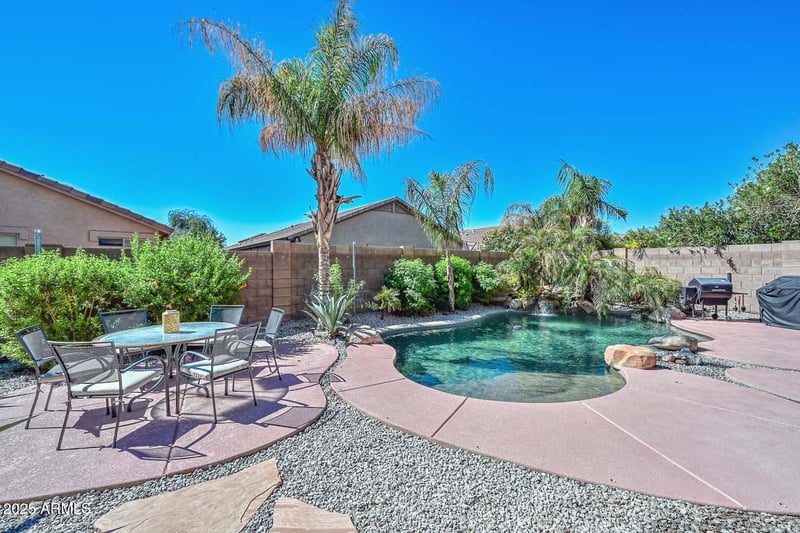 17037 Bradford Way, Surprise, AZ 85374