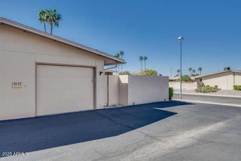 17037 Pinion Ln, Sun, AZ 85373