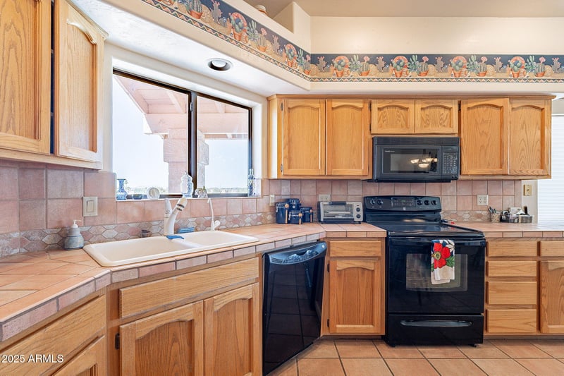 17038 Rand Dr, Fountain Hills, AZ 85268