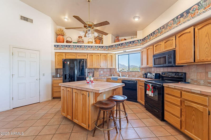 17038 Rand Dr, Fountain Hills, AZ 85268