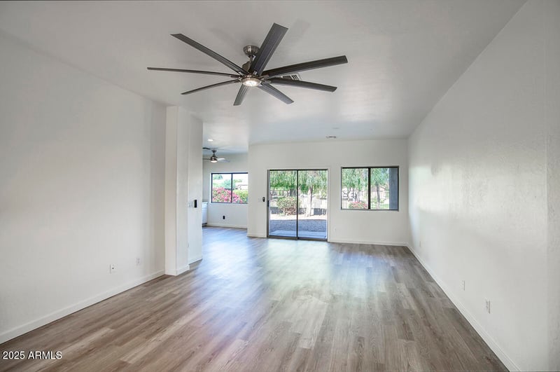 1704 79th Glen, Phoenix, AZ 85043