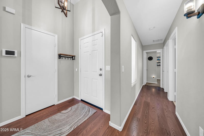 1704 Beverly Rd, Phoenix, AZ 85042
