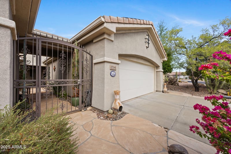 1704 Dion Dr, Anthem, AZ 85086
