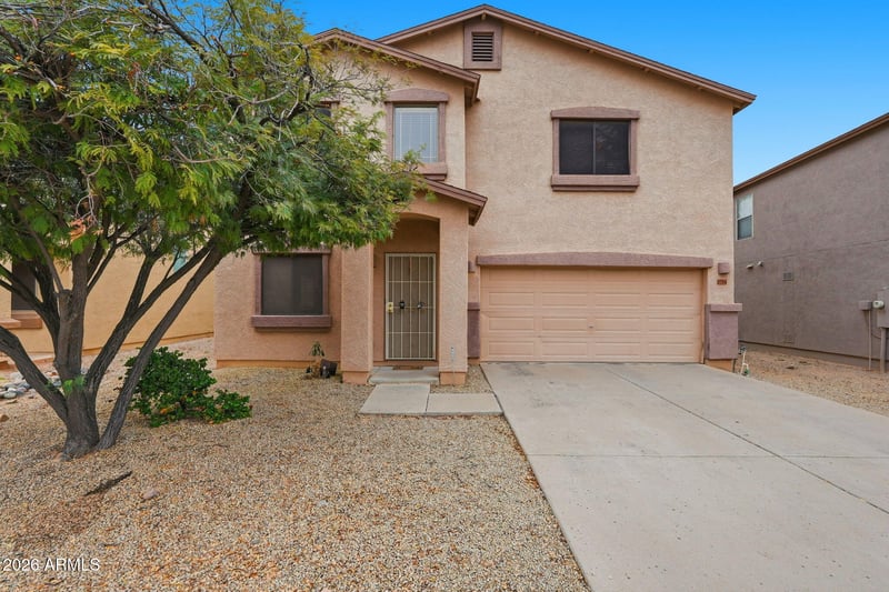 1704 Renegade Trl, San Tan Valley, AZ 85143