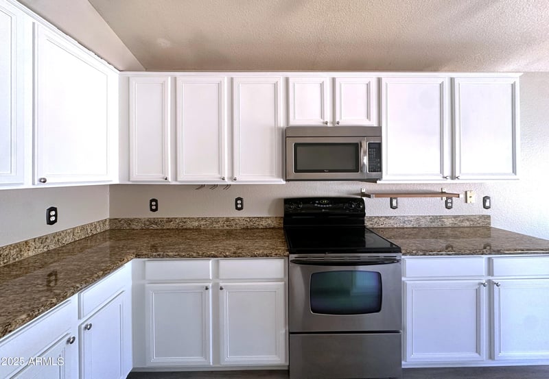 1704 Redfield Rd, Gilbert, AZ 85234