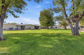 17042 105th Ave, Sun, AZ 85373