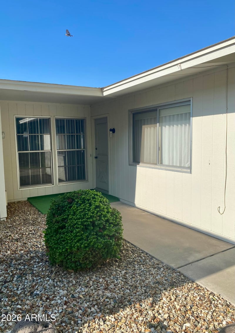 17042 N 105th Ave, Sun City, AZ 85373