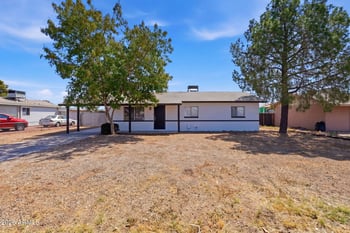 17043 15th Ave, Phoenix, AZ 85023