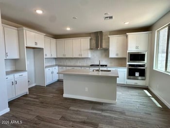 17047 W Buckhorn Trl, Surprise, AZ 85387