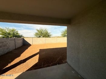 17048 Fetlock Trl, Surprise, AZ 85387