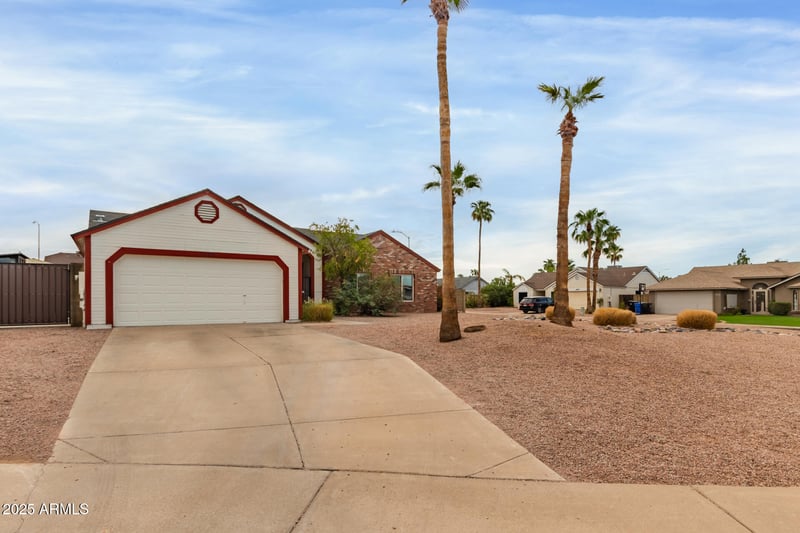 1705 Diego Cir, Mesa, AZ 85205