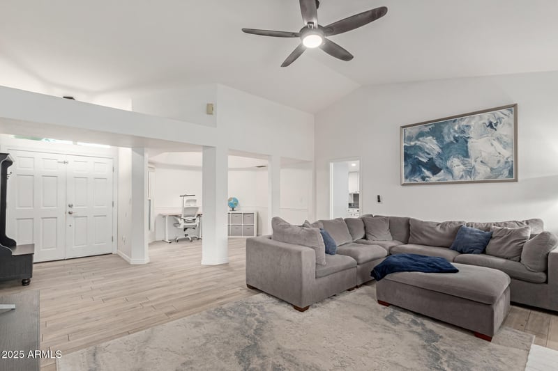 1705 Diego Cir, Mesa, AZ 85205
