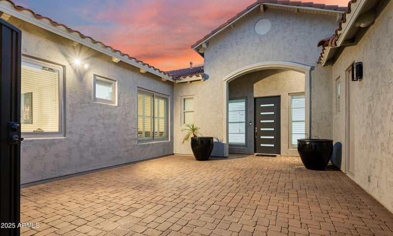 1705 Parnell Dr, Phoenix, AZ 85085