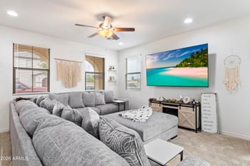 1705 82nd Pl, Mesa, AZ 85209