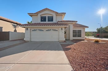 1705 Windsong Dr, Phoenix, AZ 85048