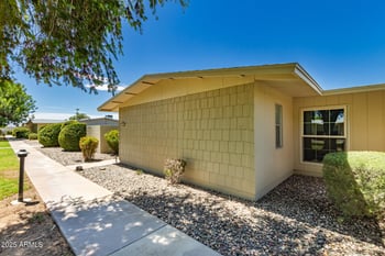 17058 106th Ave, Sun, AZ 85373