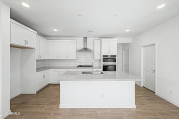 17058 Buckhorn Trl, Surprise, AZ 85387