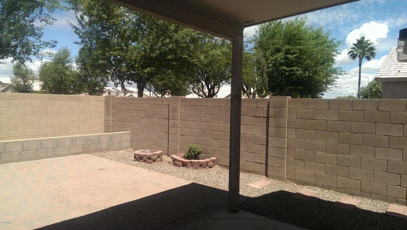 1706 N 105th Dr, Avondale, AZ 85392