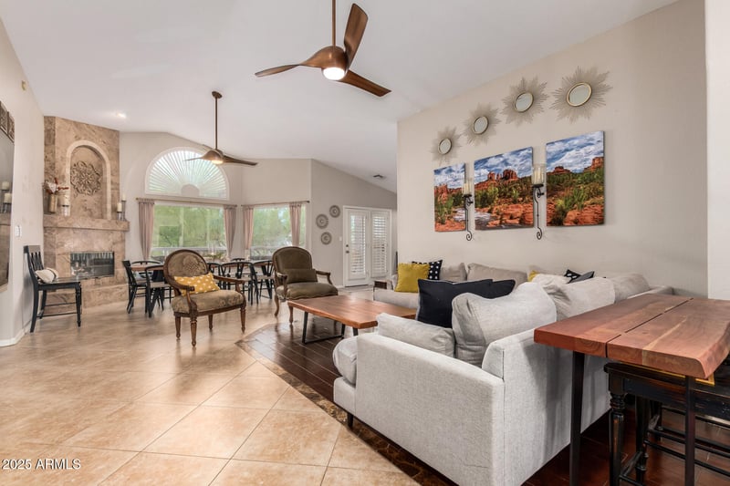 1706 Waltann Ln, Phoenix, AZ 85022