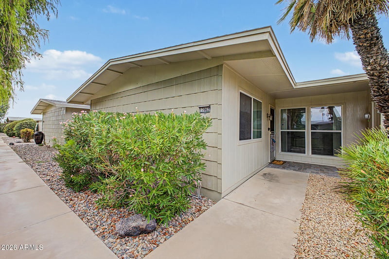 17062 106th Ave, Sun City, AZ 85373