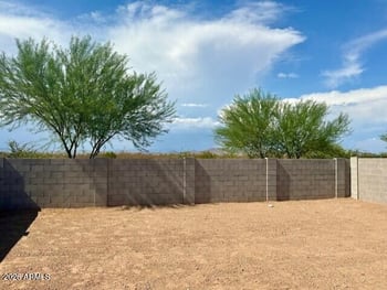 17062 Fetlock Trl, Surprise, AZ 85387
