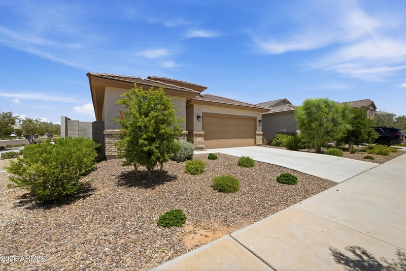 17068 Maya Way, Surprise, AZ 85387