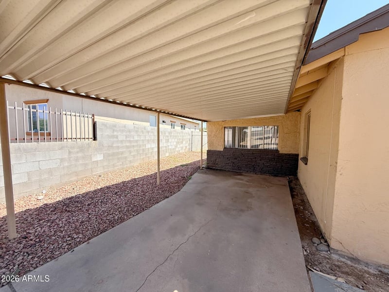 1707 E Illini St, Phoenix, AZ 85040