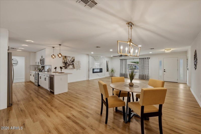1707 Julie Dr, Tempe, AZ 85283