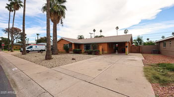 1707 Highland Ave, Phoenix, AZ 85015