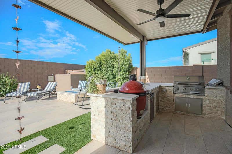17072 Poinsettia Dr, Surprise, AZ 85388