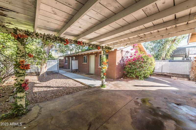 1708 E Earll Dr, Phoenix, AZ 85016