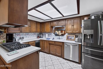 1708 Mission Ln, Phoenix, AZ 85021