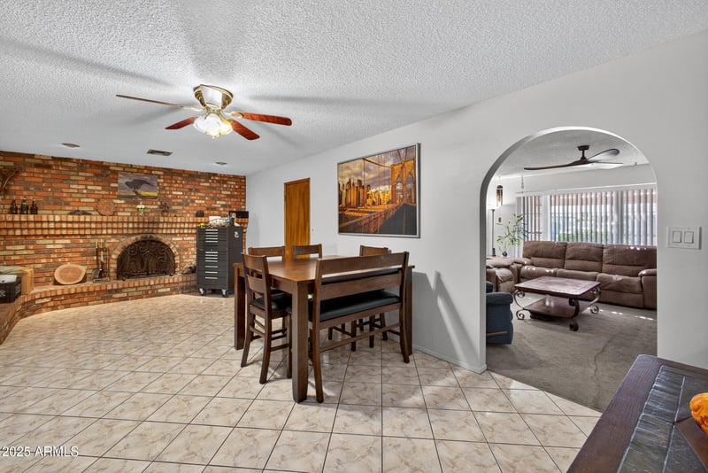 1708 Mission Ln, Phoenix, AZ 85021