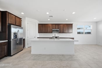 17080 Hackamore Dr, Surprise, AZ 85387