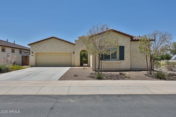 17082 182nd Ave, Goodyear, AZ 85338