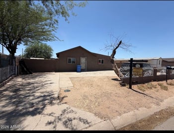 1709 E Encinas Ln, Phoenix, AZ 85040