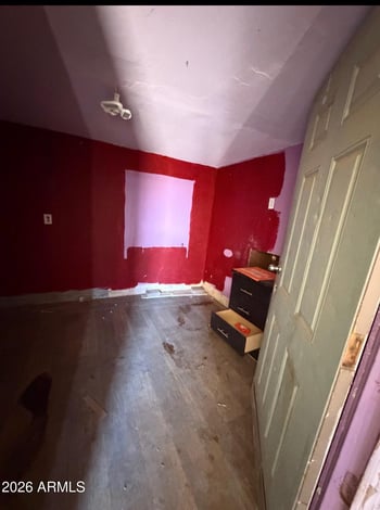 1709 E Encinas Ln, Phoenix, AZ 85040