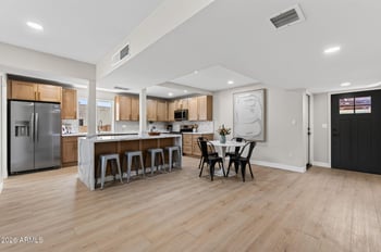 1709 E Frier Dr, Phoenix, AZ 85020