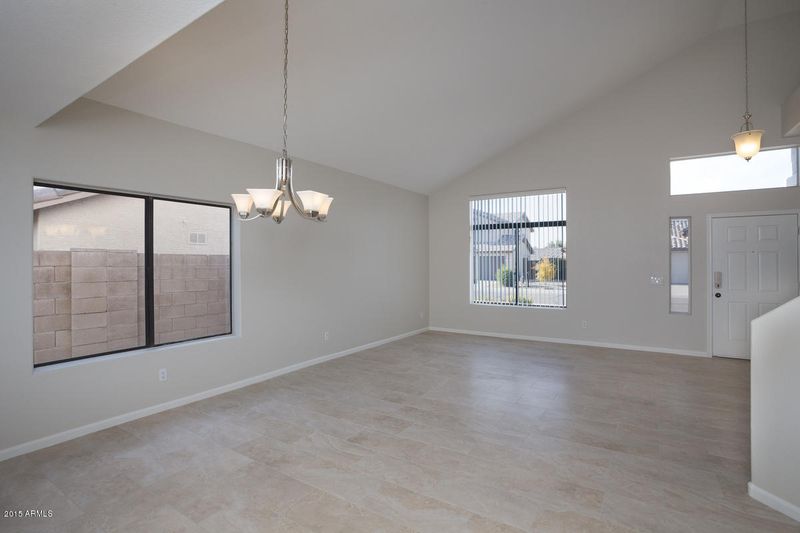 1709 E Montoya Ln, Phoenix, AZ 85024