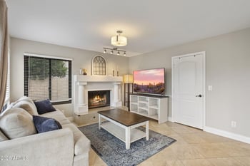 1709 Watercress Ln, Gilbert, AZ 85234