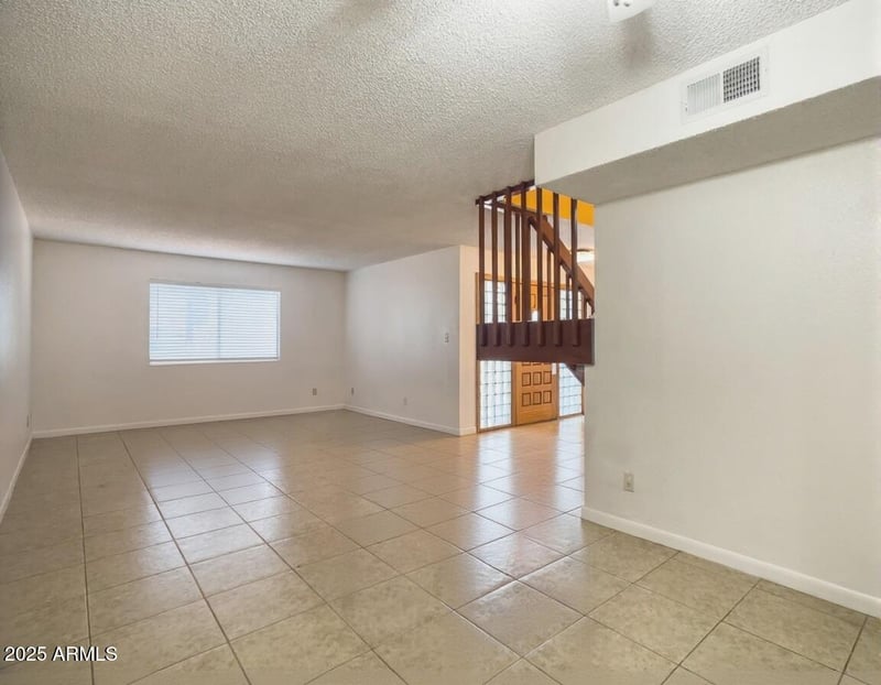 1710 Claremont St, Phoenix, AZ 85015