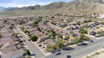 1710 Hiddenview Dr, Phoenix, AZ 85045