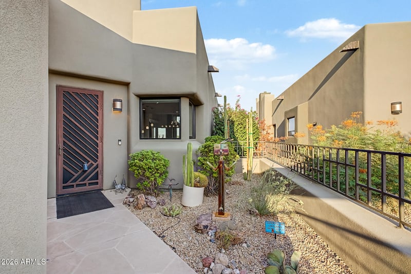 17105 E La Montana Dr #204, Fountain Hills, AZ 85268