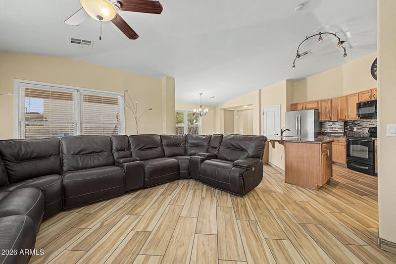 17107 W Tara Ln, Surprise, AZ 85388