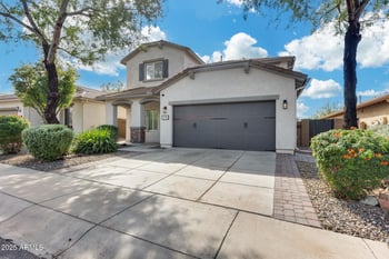 1711 Big Oak St, Phoenix, AZ 85085