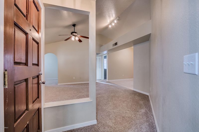 1711 E Juanita Ave, Mesa, AZ 85204