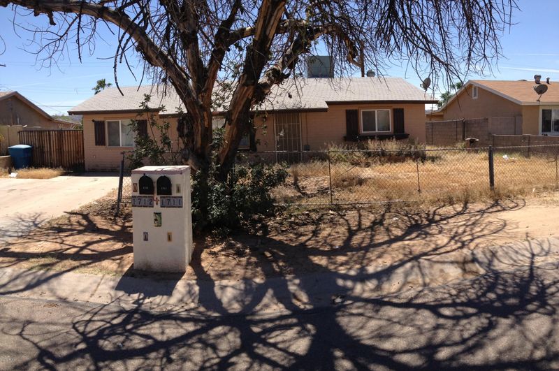 1711 E Pleasant Ln, Phoenix, AZ 85042