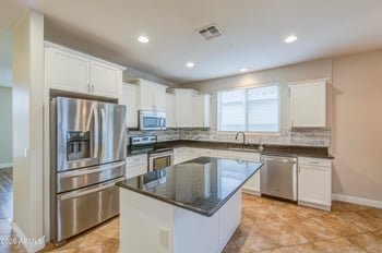 1711 Paisley Dr, San Tan Valley, AZ 85144