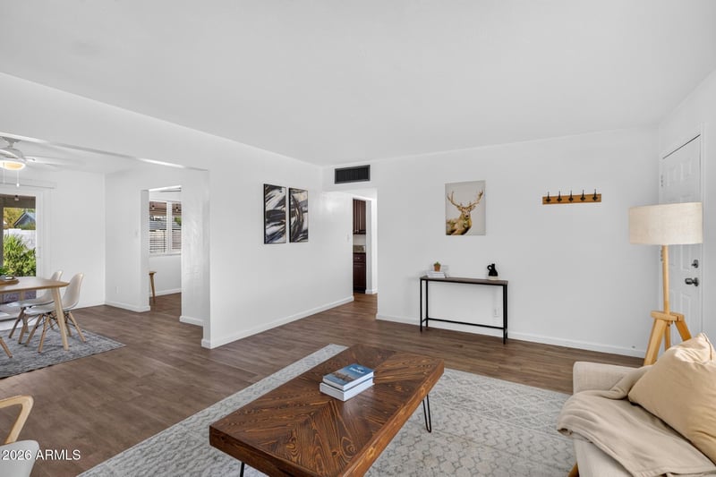 1711 S Roberts Rd, Tempe, AZ 85281